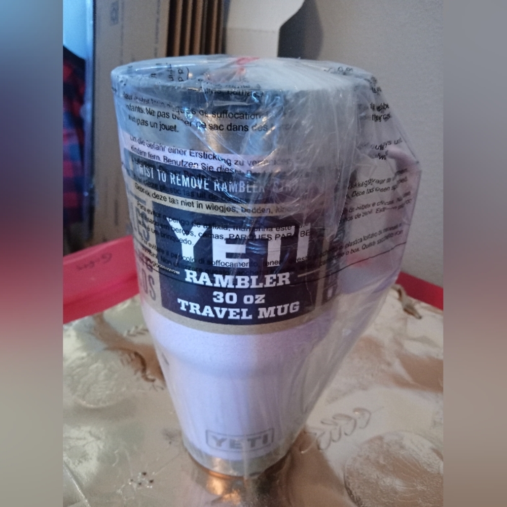 YETI Rambler 30 oz Cherry Blossom Travel Mug